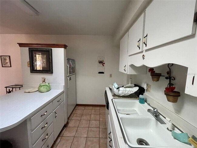 Photo - 1612 S High St