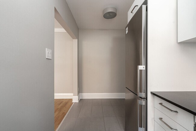 Photo - 143 Arlington Ave Unit 11