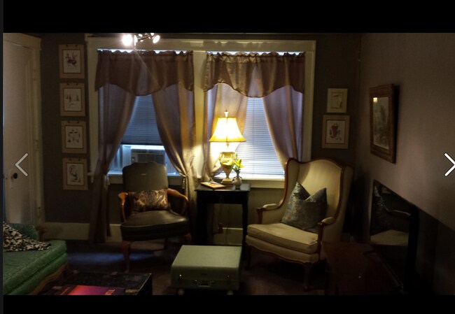 Photo - 125 South James Street Unidad Apartment #2