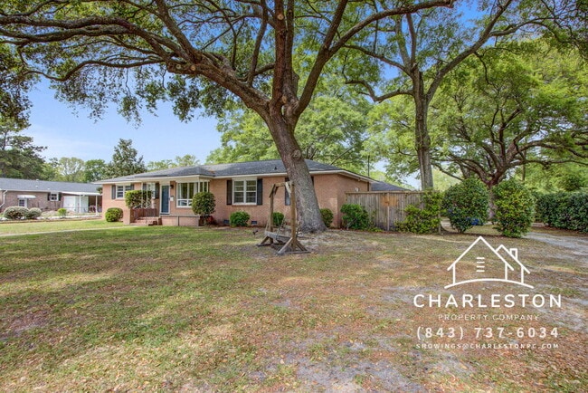 Photo - 1502 Woodcrest Ave