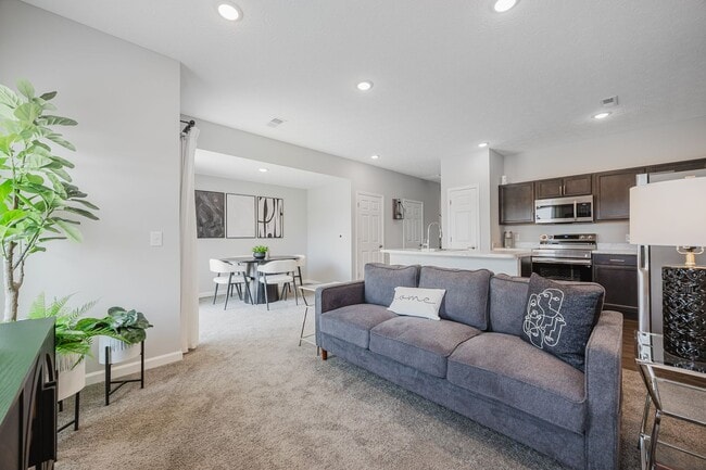 Brynn Mar Crossing Townhomes