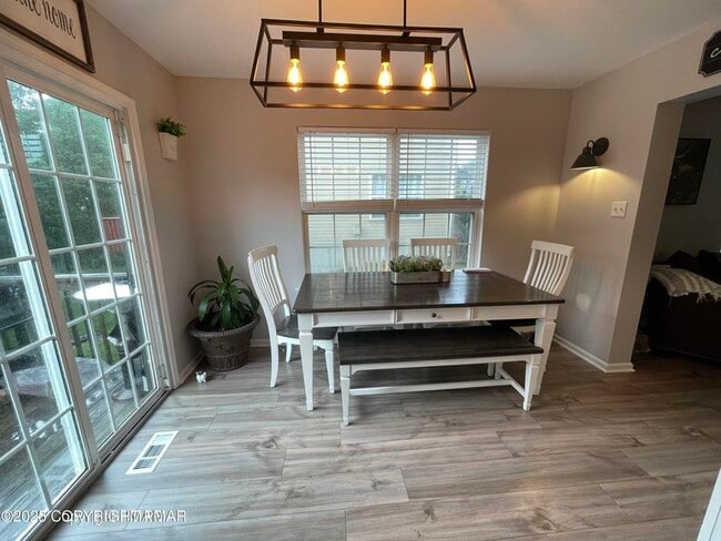 Photo - 51 Lower Ridge View Cir