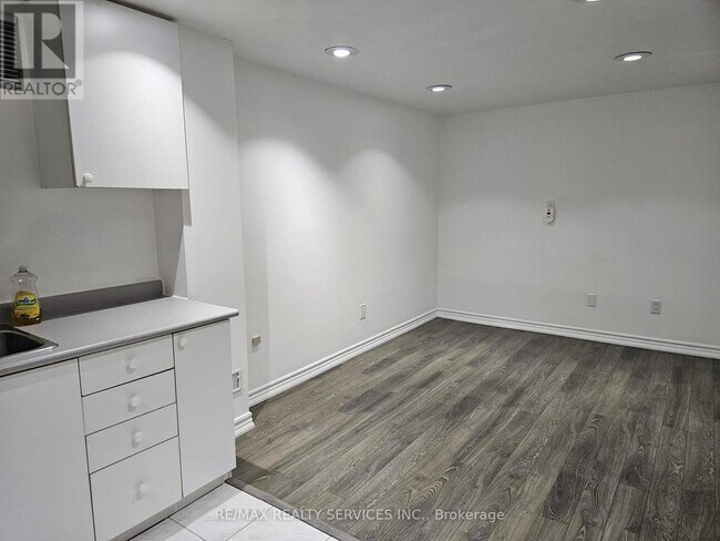 Photo - 21 Wayne Nicol Dr