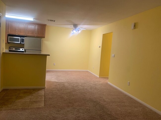 Photo - Beautiful upstairs condo with Washer and D... Unit 28