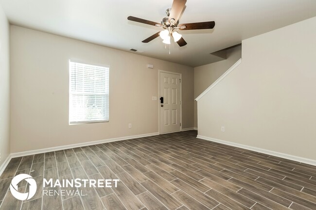 Photo - 135 Sonoma Wood Trl