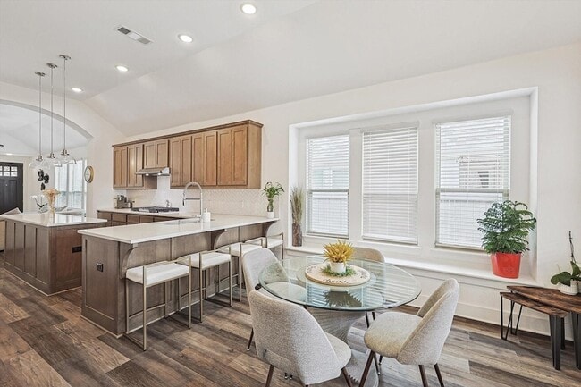 Photo - 2340 Gray Dr