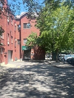 Photo - 320 Highland Ave Unit 1