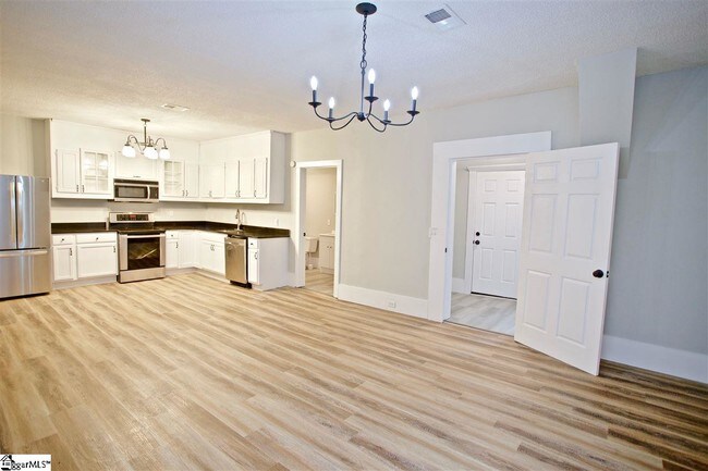 Photo - 110 Virginia Ave