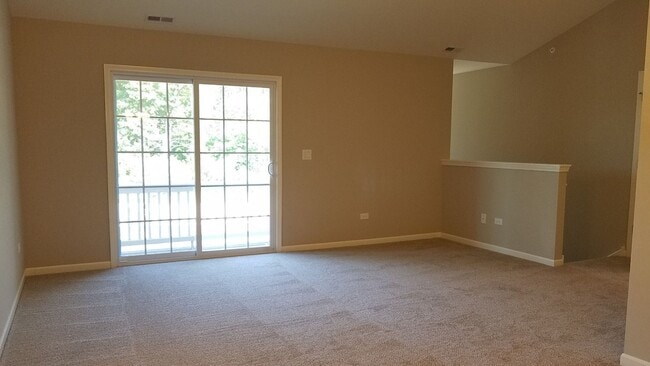 Chestnut - 2Br/2Ba Rental Home - Second Floor - Chestnut - 2Br/2Ba Rental Home - Second Floor