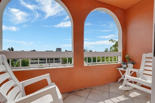Photo - 7701 Camino Real Unidad A-416