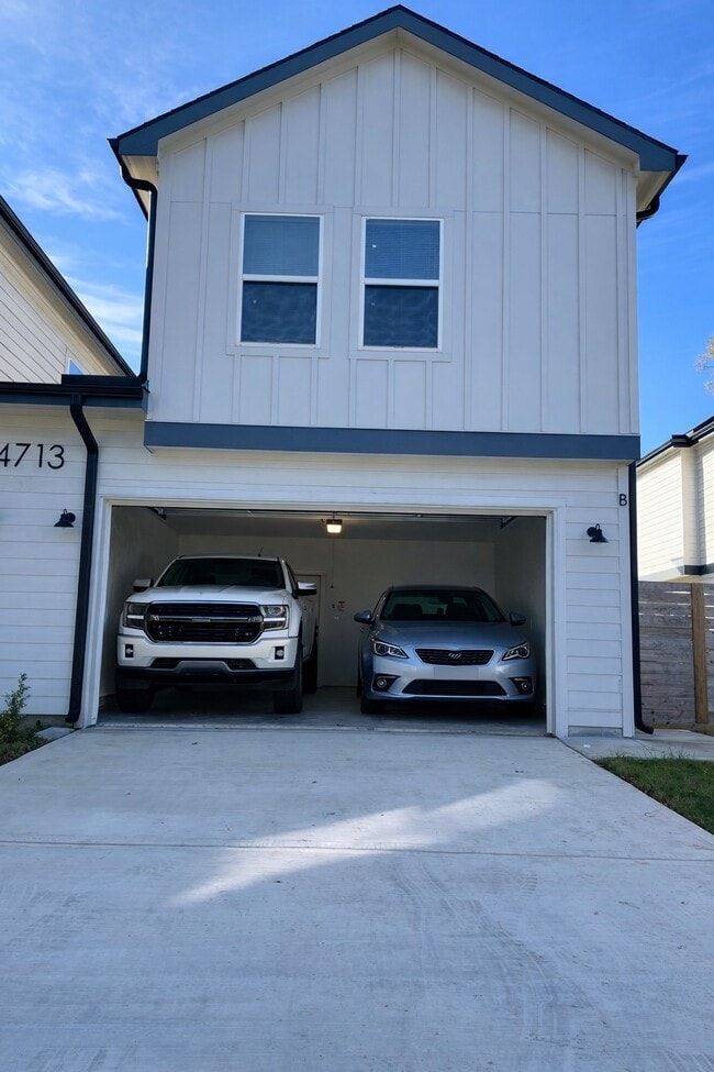 Photo - 4713 Talina Way