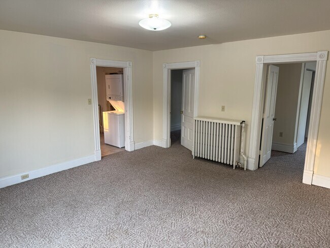 Photo - 608 Chippewa St