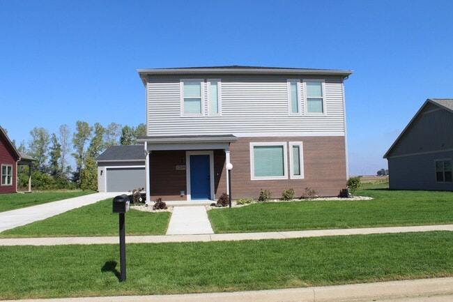 Photo - 2324 Lovie Ln Unit 2324 Lovie Lane