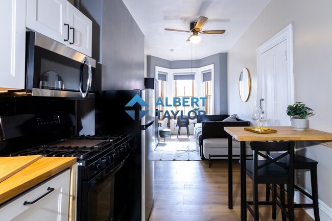 Building Photo - 241 Northampton St