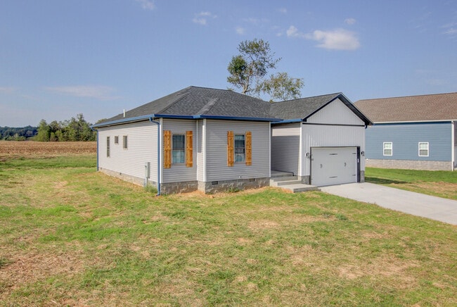 Photo - 102 Riverbend Dr