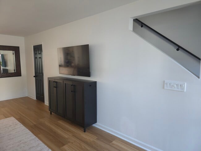 Photo - 1000 Mallery St Ext