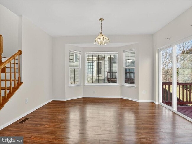 Photo - 3844 Koval Ln