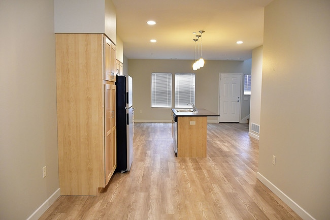 Photo - Agassiz Townhomes