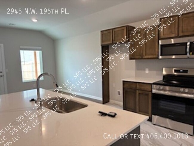 Photo - 2945 NW 195th St