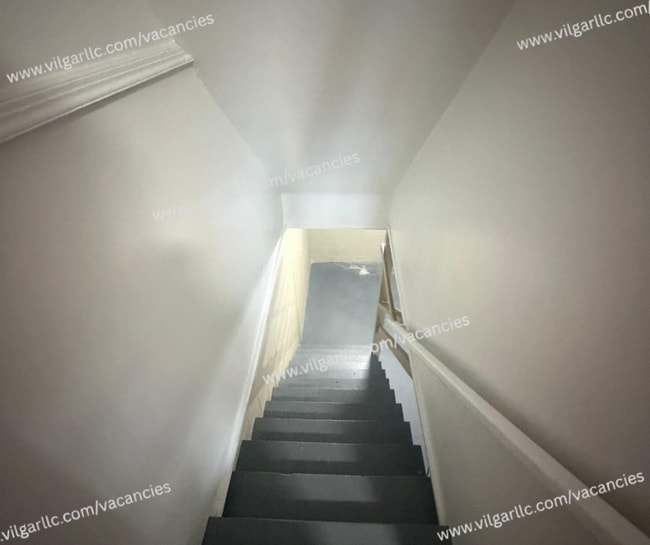 Photo - 8137-8137 Hohman Ave