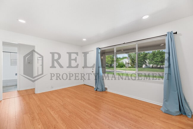 Photo - 1008 N Edgemoor St