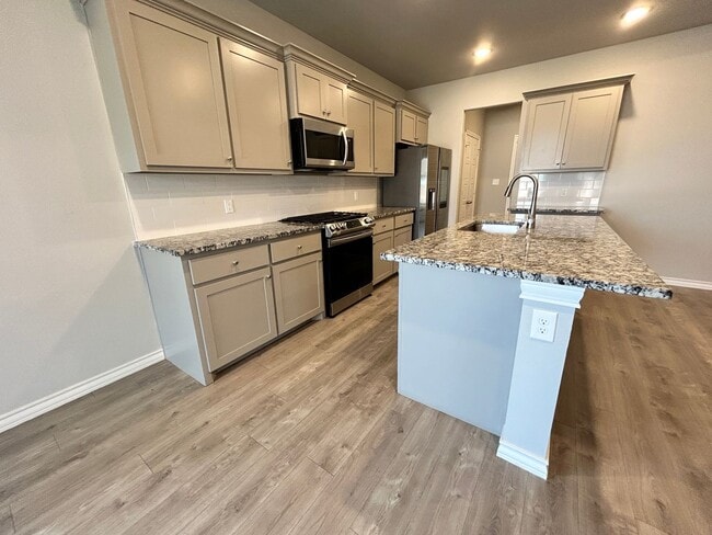 Photo - 3Bed/2Bath Available !