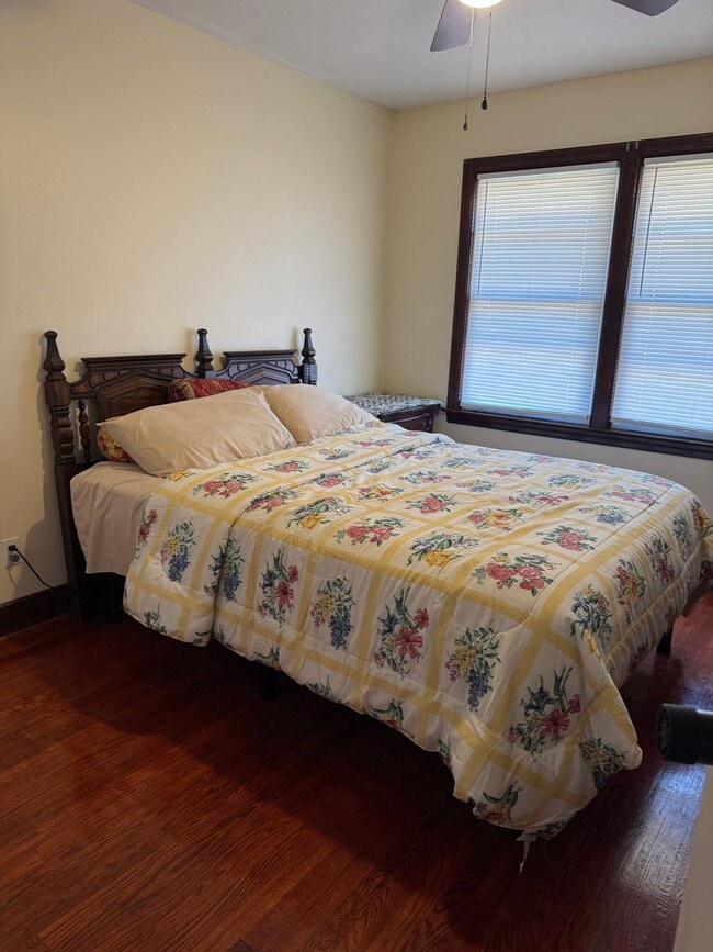 Photo - 1819 Morninghill Dr