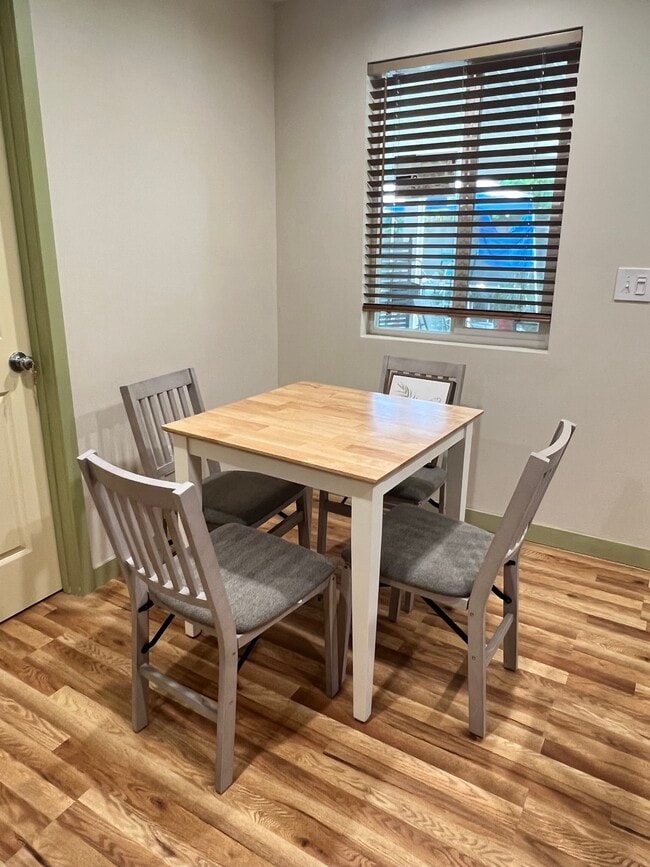 ADU Dining - 14616 Valerio St