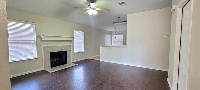 Photo - 14612 Rumfeldt St