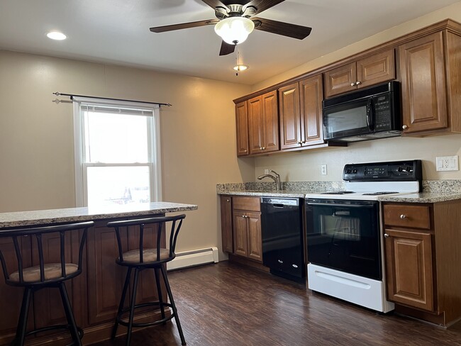 Kitchen 1 - 720 Bellefonte Avenue Unidad APT 2