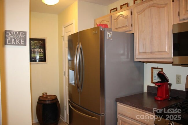 Photo - 763 Southwest Dr