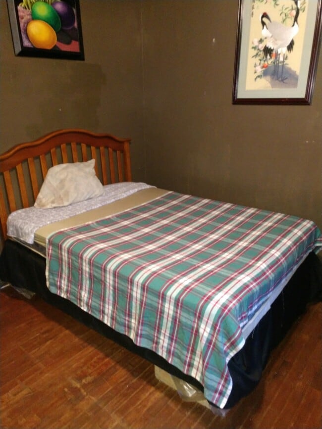 Photo - Fully Furnished Rooms For Rent