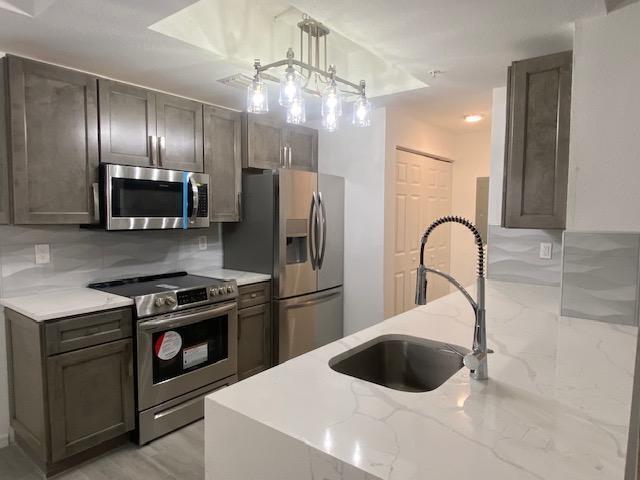 Building Photo - 2807 Veronia Dr Unit 102 Rental