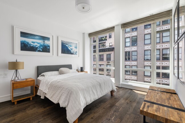 Photo - 133 W 22nd St
