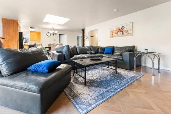 Photo - 255 Foots Creek Rd