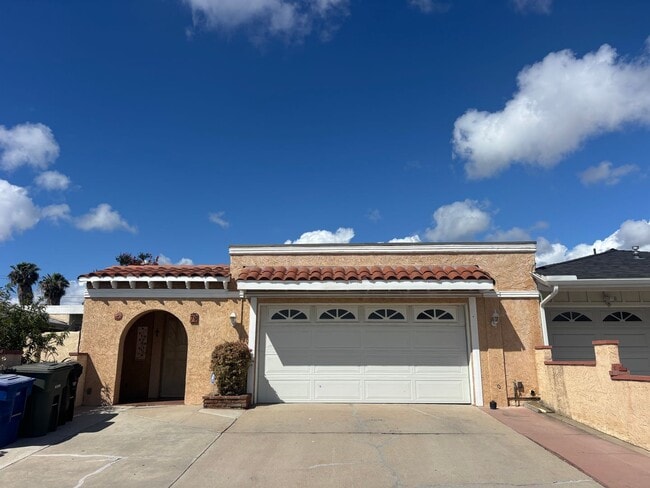 Photo - Charming 3-Bedroom Home with 2-Car Garage in Chula Vista