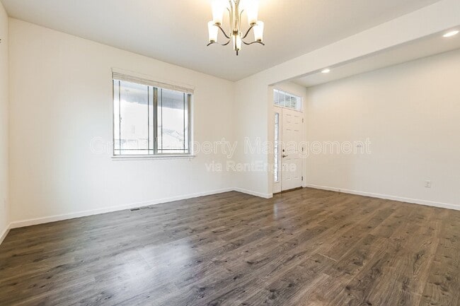 Photo - 12292 Jasper Street