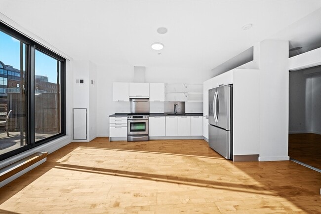 Photo - 346 Congress St Unit 609