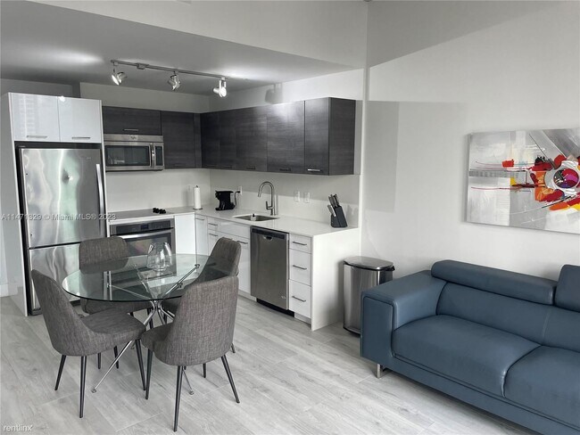 Photo - 1 br, 1 bath Condo - 151 SE 1st St Apt 2505 Unit Apt 2505