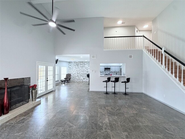 Building Photo - 7015 Puerta Vista Ln