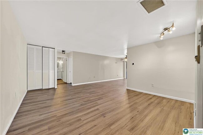 Photo - 1575 Creekside Rd Unidad A2