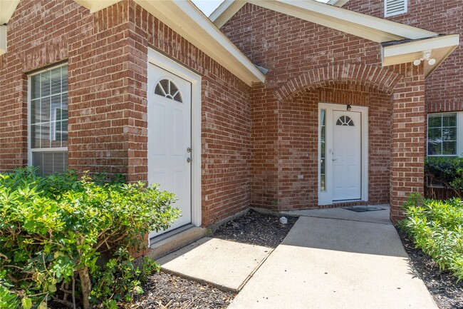 Photo - 1122 Ryon St