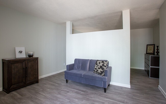 Casa Del Coronado - Living Room - Casa Del Coronado