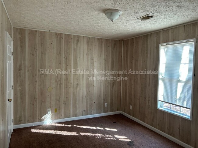 Photo - 543 N 9th St Unit B