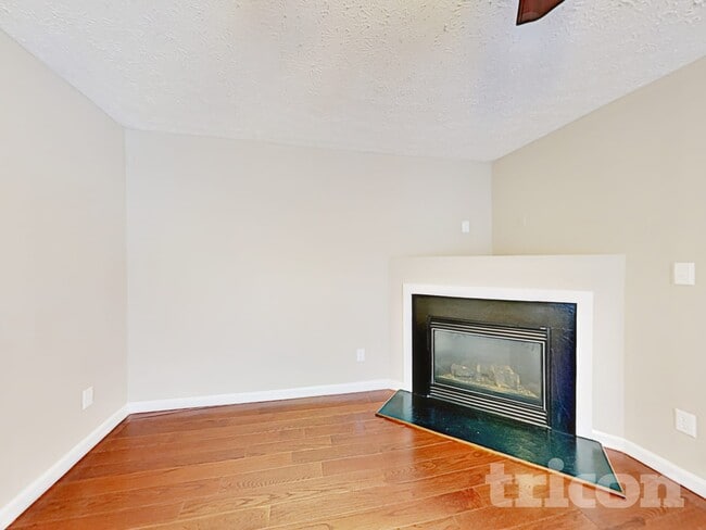 Photo - 3328 Neptune Dr