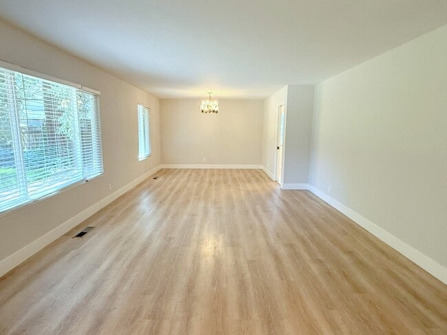 Photo - 2690 Danville Blvd
