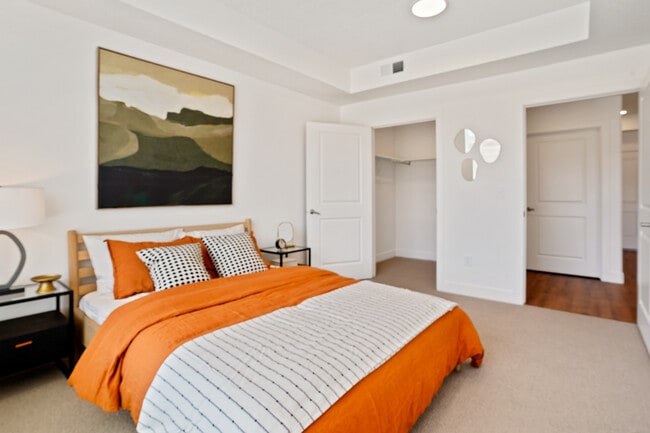Primary Bedroom - Lotus Riverwalk Rental