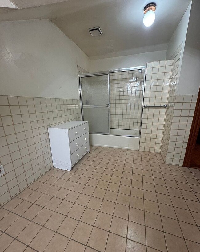Photo - 36 Linden St