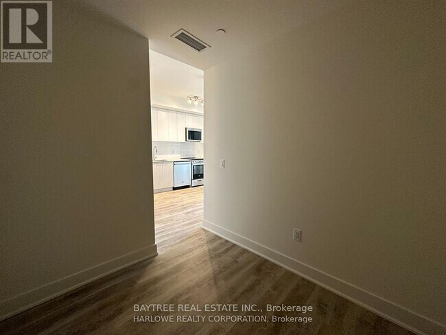 Photo - 185 Deerfield Rd Unité 313