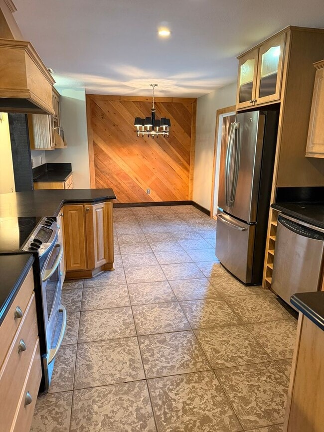 Photo - 332 Harvard Blvd